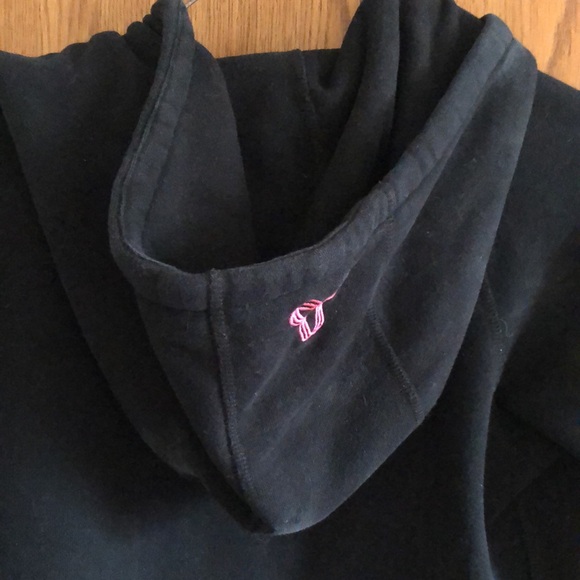 90’s In Excellent condition TNA pullover hoddie size xs - Picture 4 of 5